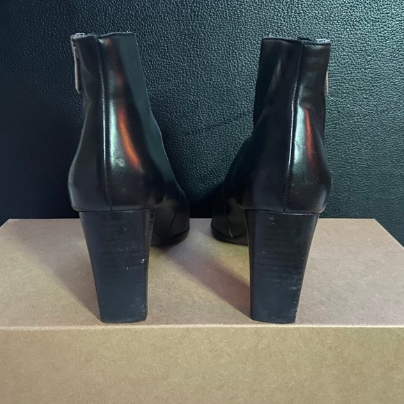 Donald J Pliner Leather Double zipper Black Booties - Picture 3 of 5